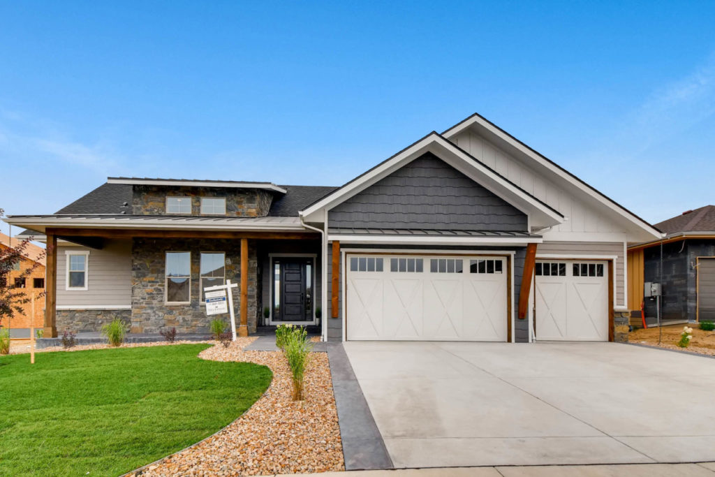 Thompson Crossing II The Best of Both Worlds