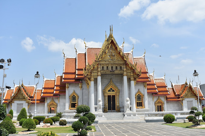 A photo of Wat Benchamabophit Dusitvanaram, also known as the Marble Temple, a Buddhist temple in Bangkok, Thailand.