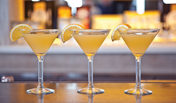 martini-happy-hour_3558